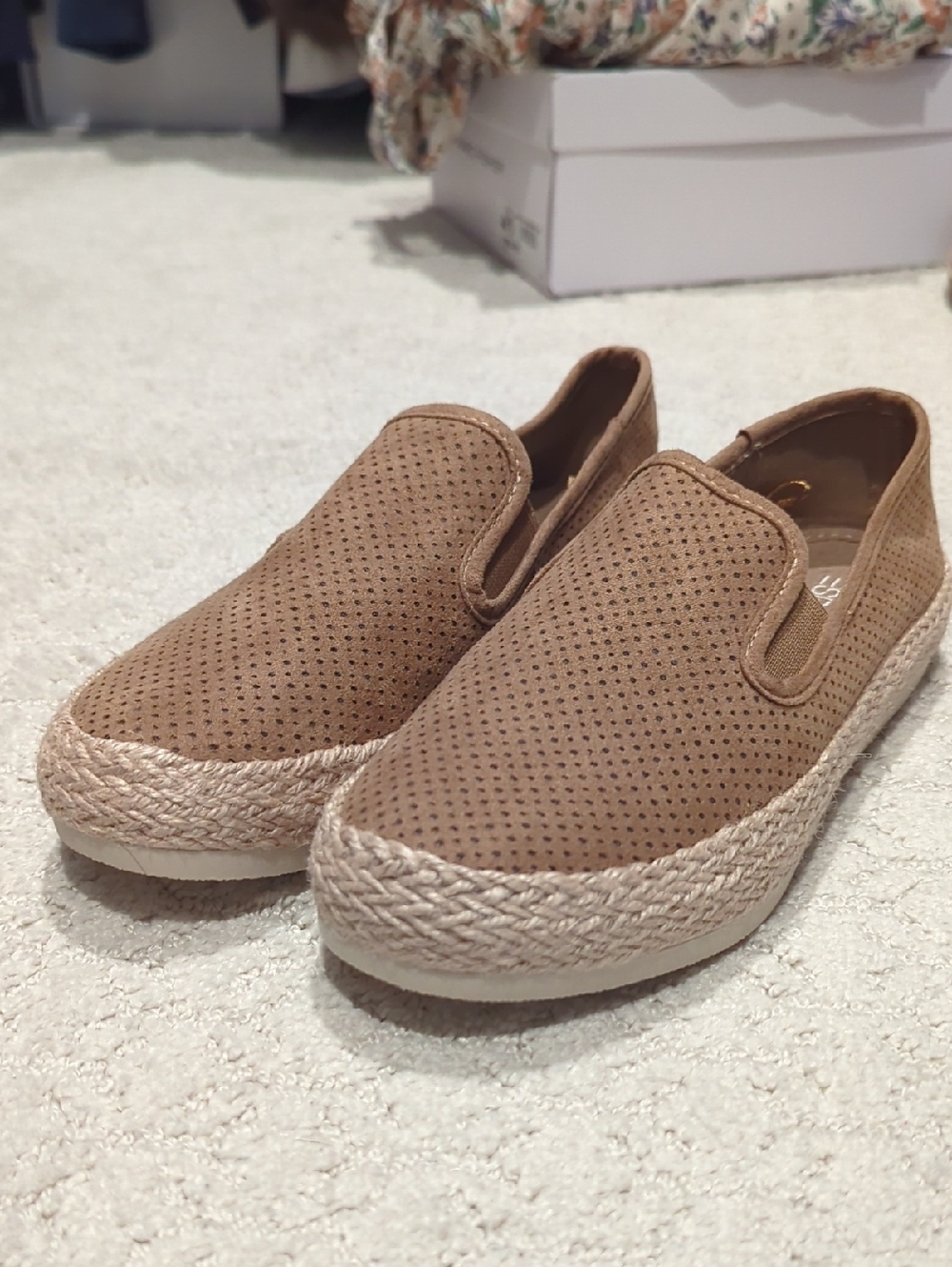 ESPRIT Slip-On Espadrille Sneakers in Tan 6.5 NEW